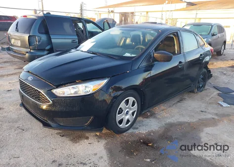 2017 Ford Focus S from USA, damaged, VIN 1FADP3E22HL252681